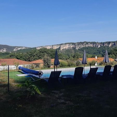 Villa d'Olt Saint-Géry Esterno foto